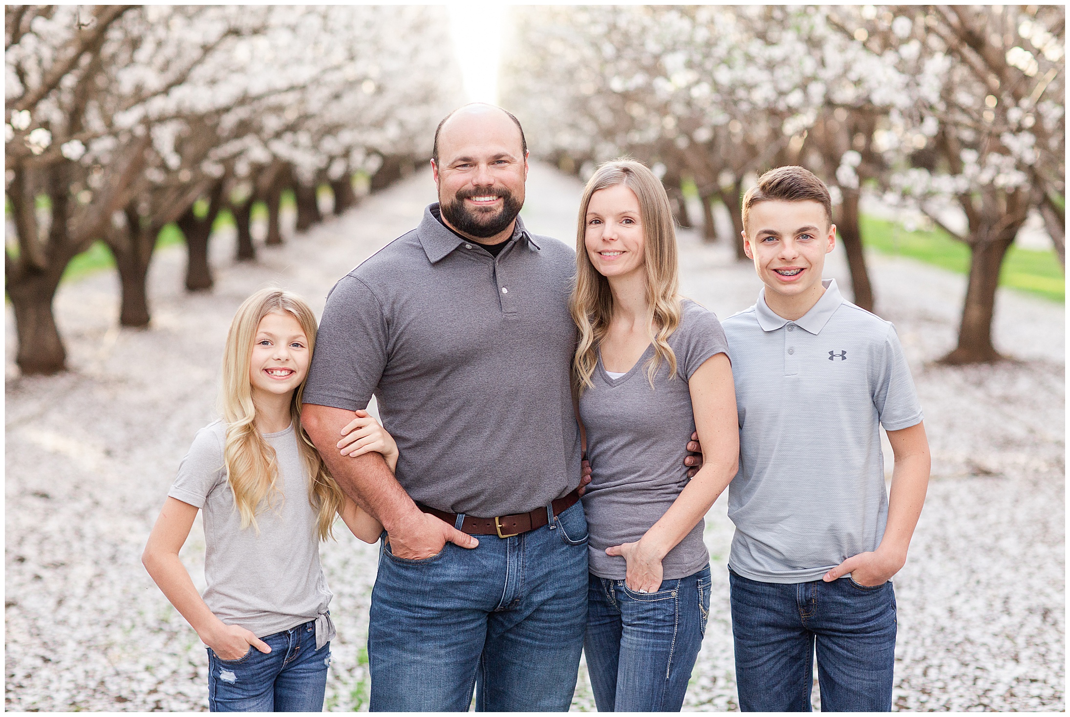 Spring Almond Blossom Family Session Jeans February,