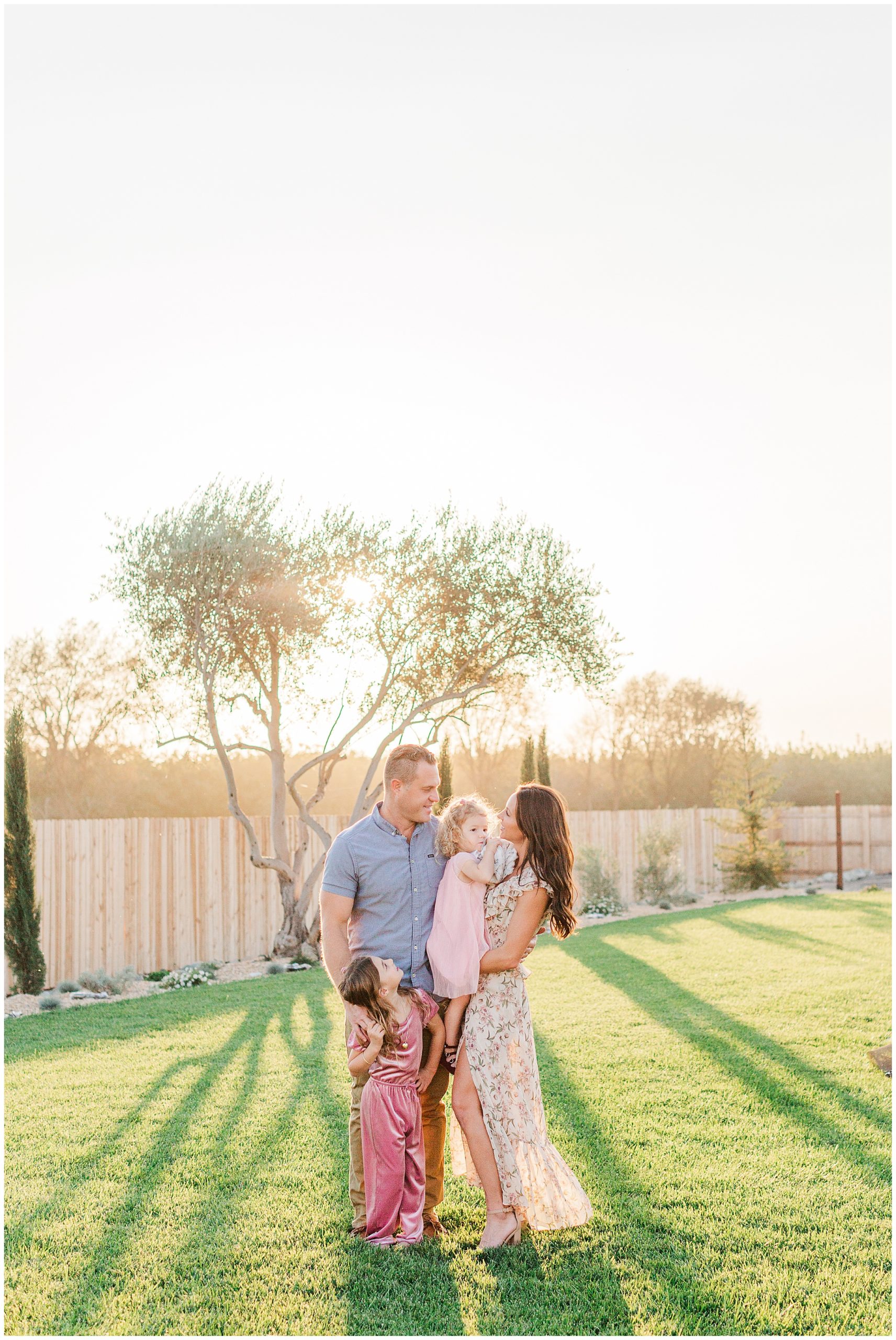 Family Pictures in Back Yard with Olive Tree | Ashley + Dane
