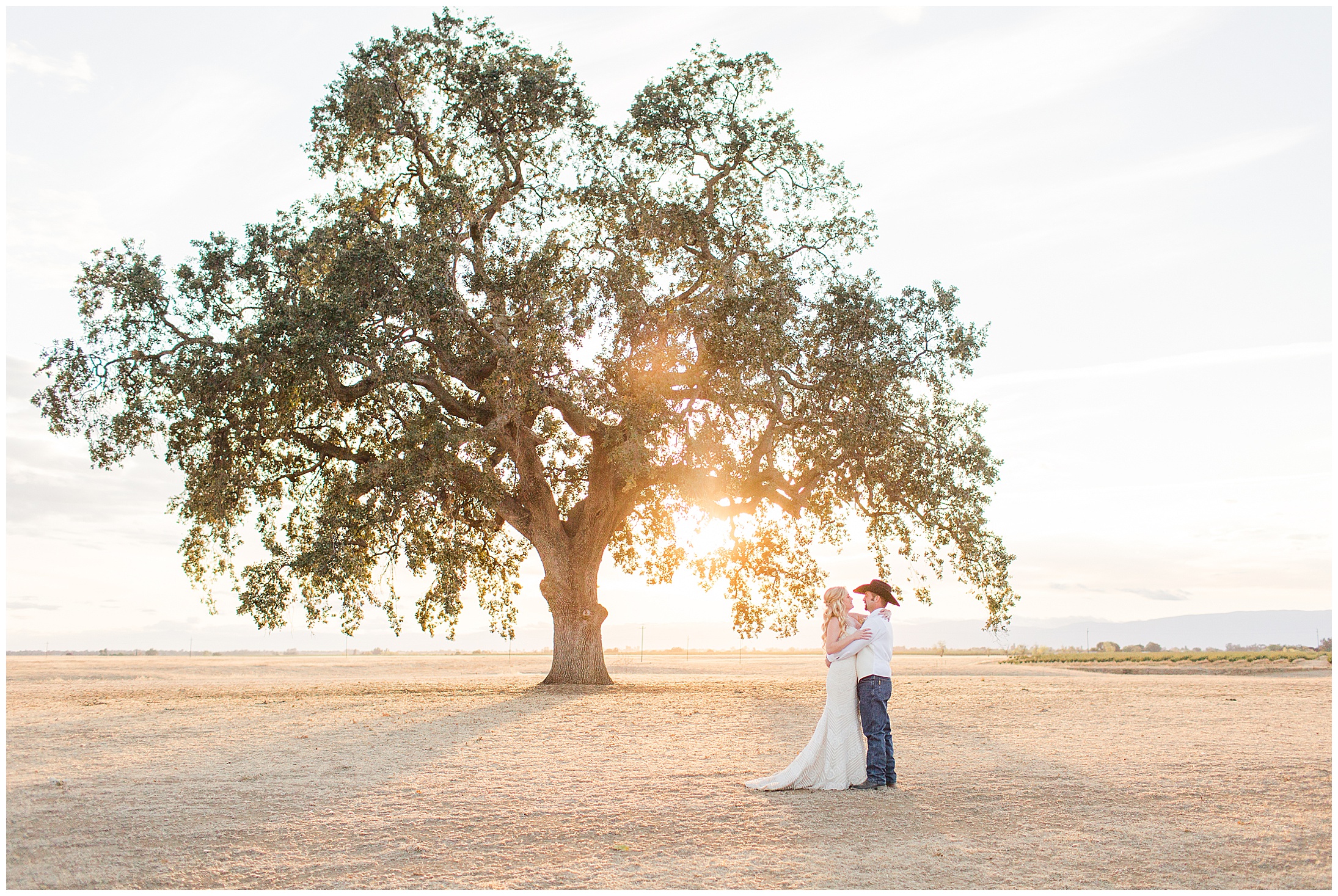 CA November River Oak Tree,Doyle Ranch Wedding Corning,