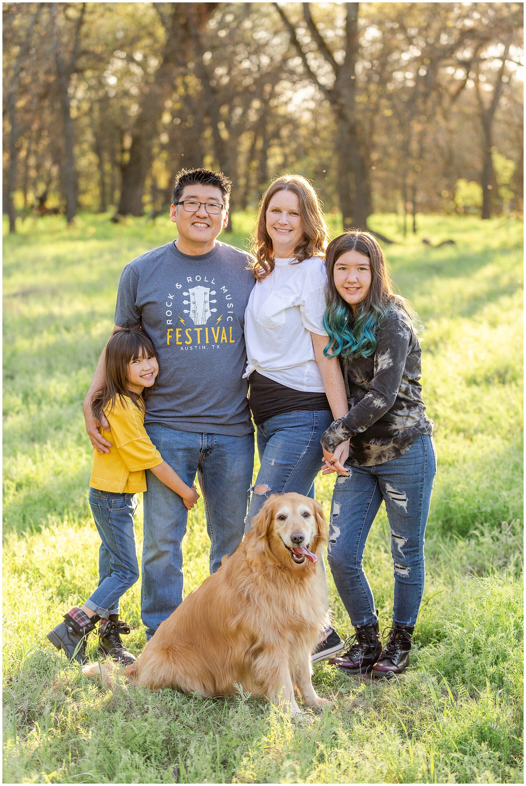 Bidwell Park Family Session Dog,