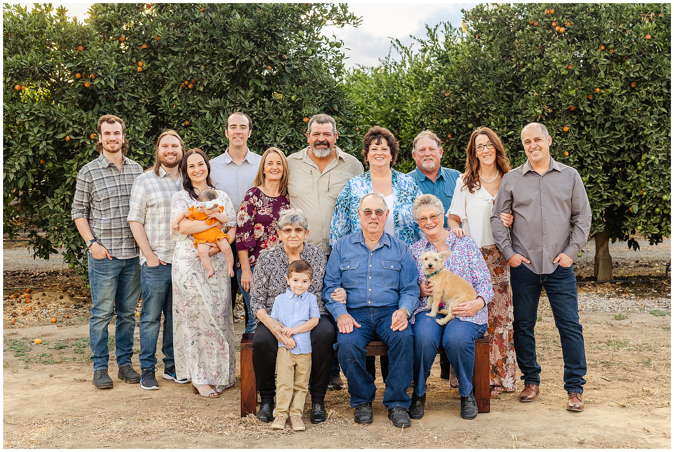 Large Extended Family Multi Generations Session | Judi + Jim
