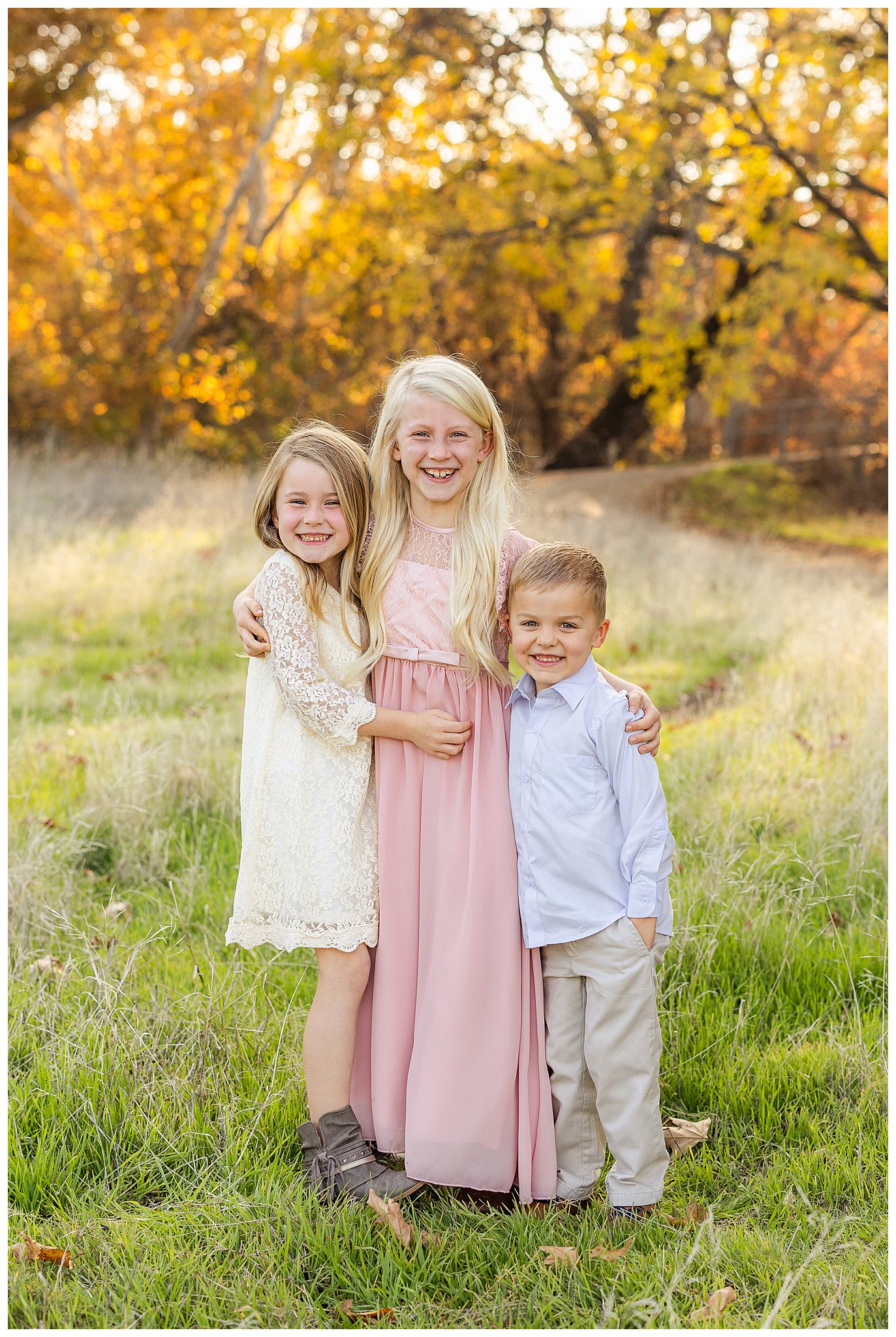 Bidwell Park Golf Course Family Session Fall November Light Pastels,