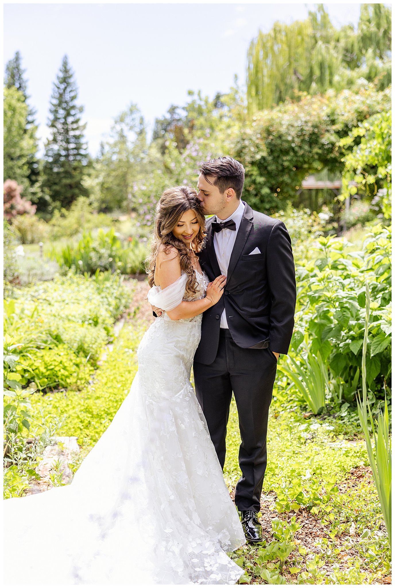 First Look in Garden at White Ranch Events | Kelsi + William