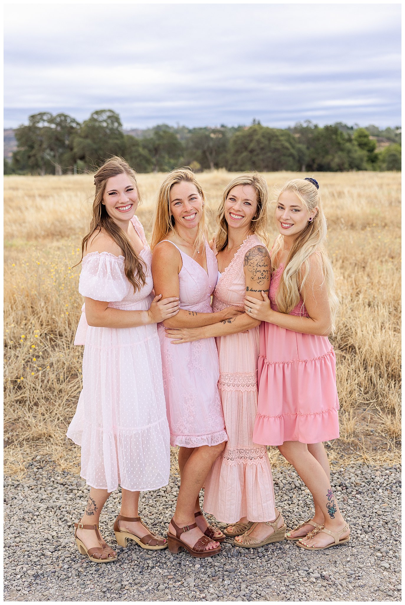 Upper Bidwell Park Extended Family Session Pink Neutral White Chico CA Summer June Sisters,
