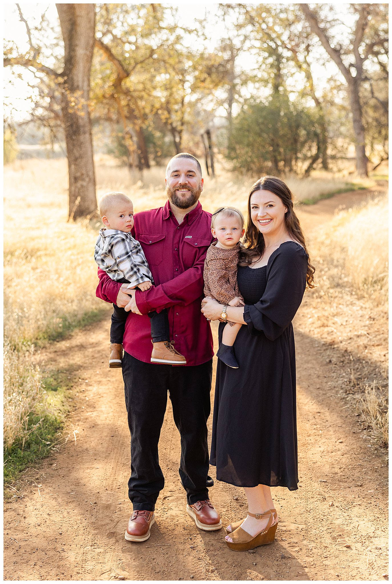 Upper Bidwell Park Family Session Chico CA Trail Grass Fall October Babies Siblings,
