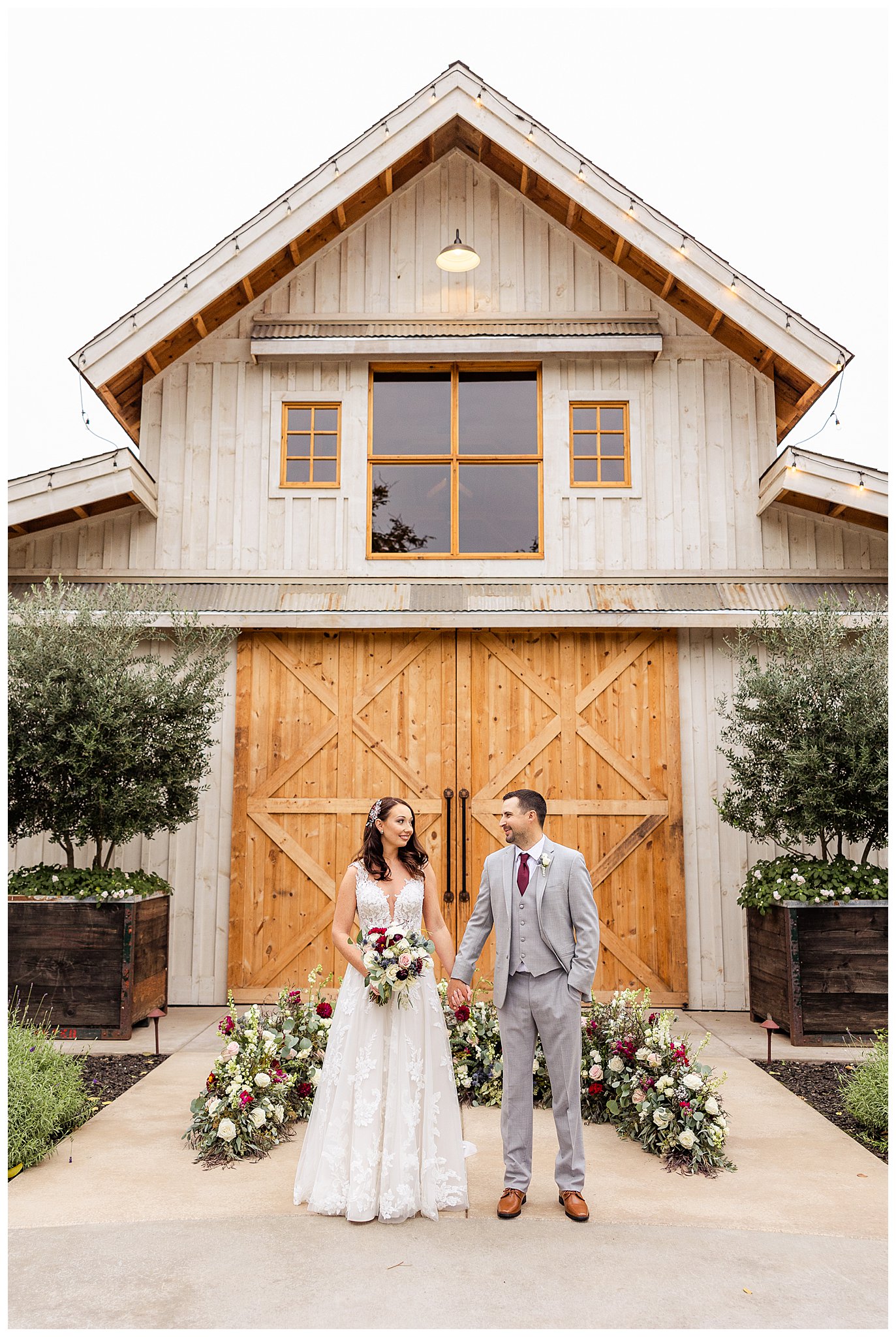 The Barn at Pheasant Trail Ranch Wedding Chico CA November | Megan + Thomas